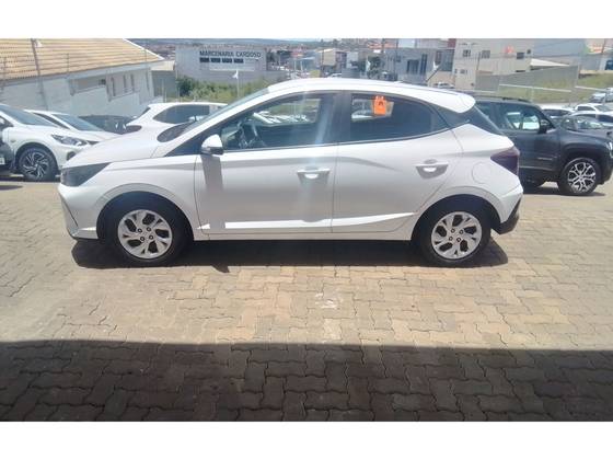 HYUNDAI HB20 1.0 12V FLEX COMFORT PLUS MANUAL